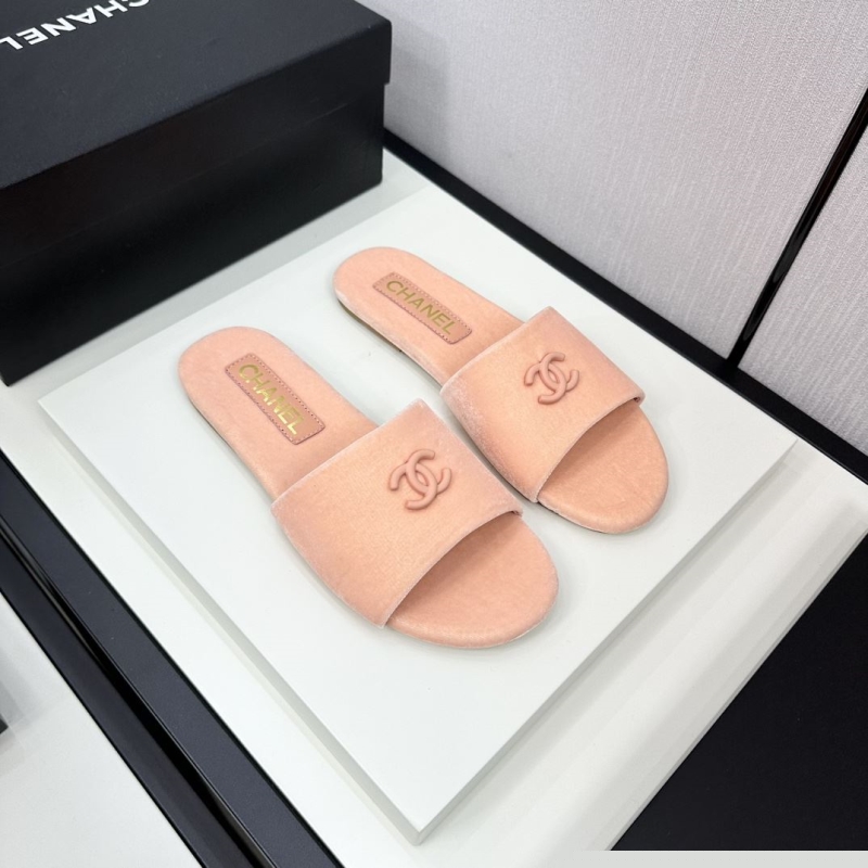 Ch*el slippers